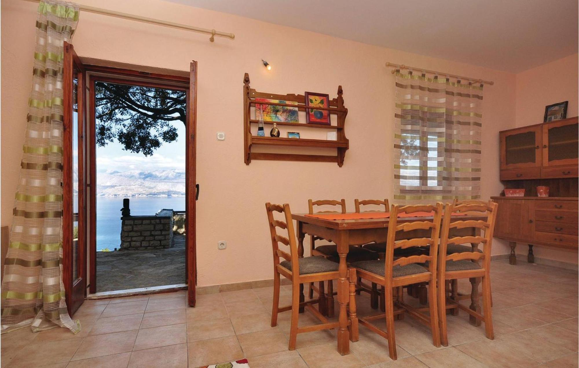 Pet Friendly Home In Postira With Kitchen Exterior photo